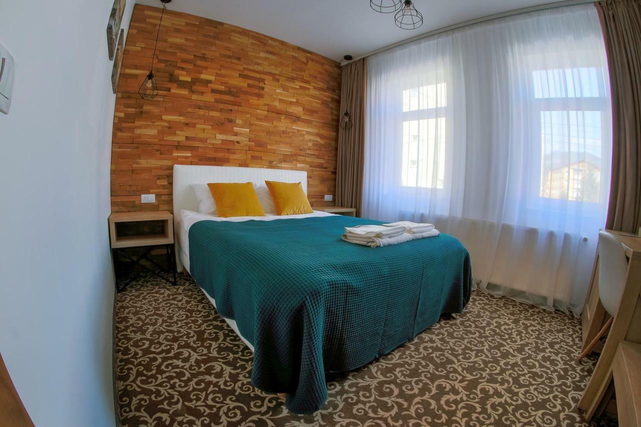 Residence Rooms Bucovina คัมพูลุง โมลโดเวเนสค์ ภายนอก รูปภาพ
