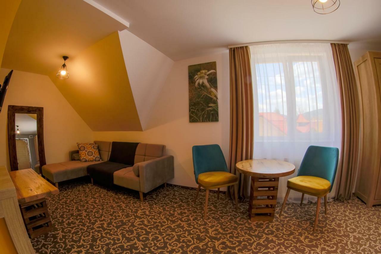Residence Rooms Bucovina คัมพูลุง โมลโดเวเนสค์ ภายนอก รูปภาพ